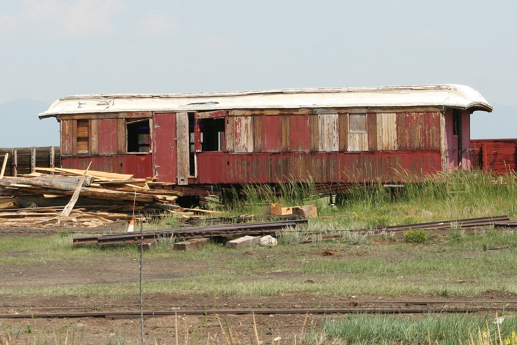 Unknown passenger car